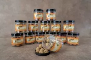 Een foto van een GrainBaits Wafters Scopex-Cream-Belachan 20mm