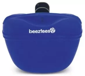 Een foto van een Beeztees – Siliconen Beloningstasje Blauw