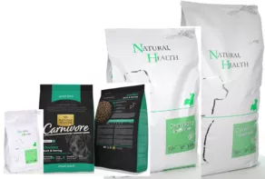 Een foto van een Natural Health Dog – Carnivore Small Bite