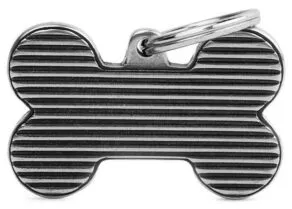 Een foto van een Myfamily – Big Bone Bronx Shutter