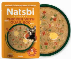 Een foto van een Natsbi Cat – Steamed Chicken With Quail Egg 80gram