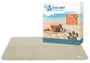 Een foto van een Coolpets – Koelmat met Gel, Beige