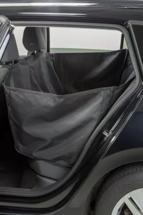 Een foto van een Trixie – Autobeschermdeken met zijdelen, Deelbaar, Zwart